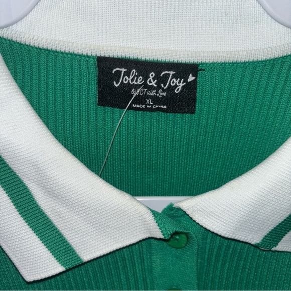 JOLIE & Joy  GREEN XL  JR. MONOGRAM A RIBBED CROPPED PREPPY PULLOVER - Picture 3 of 13